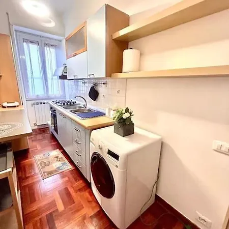 A 1 Bijou Apartament *